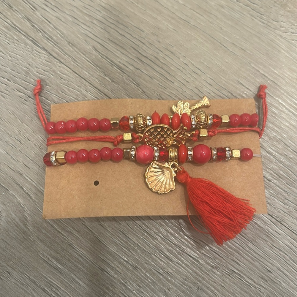 Bracelet